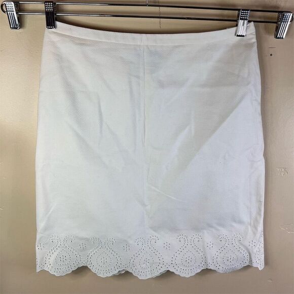Ann Taylor Women's Size 8 White Eyelet Pencil Skirt Scalloped Hem‎ Career - Picture 1 of 6